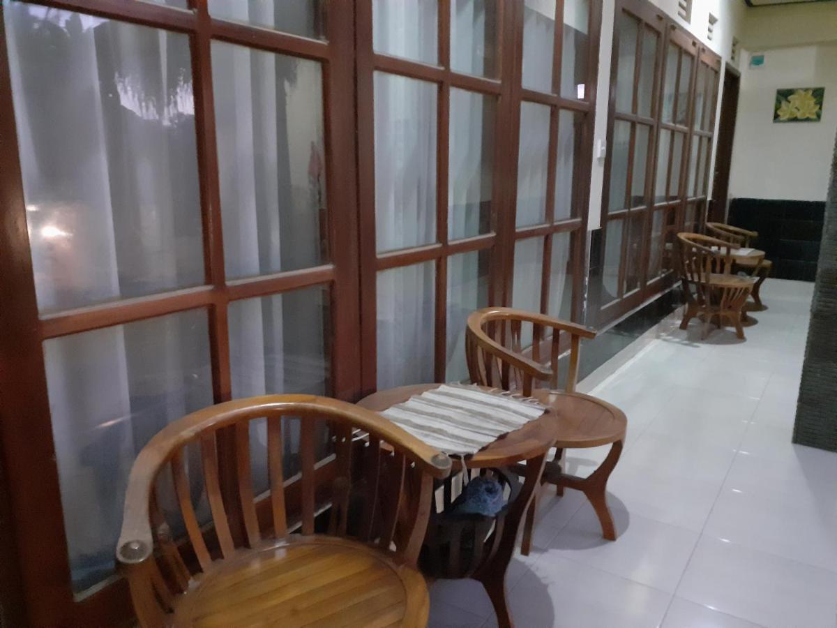Griya Bun Sari Apartment Sukawati  Exterior photo