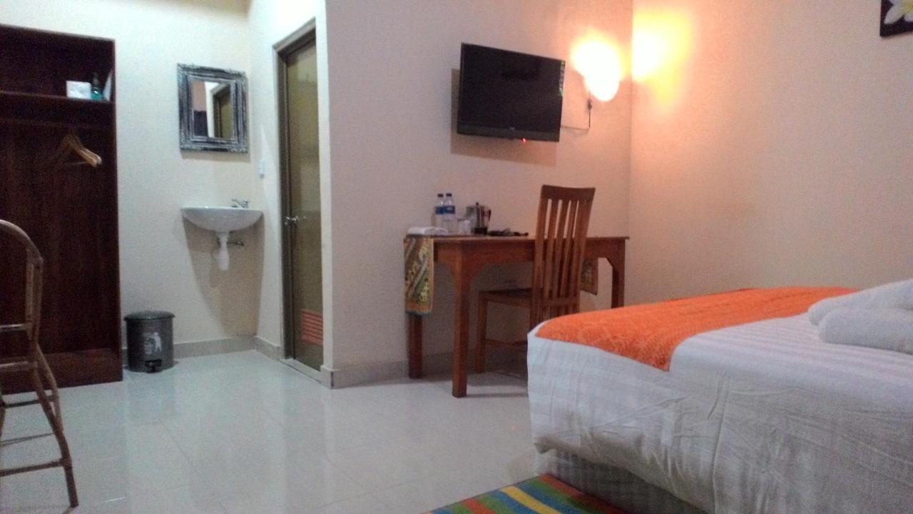 Griya Bun Sari Apartment Sukawati  Exterior photo